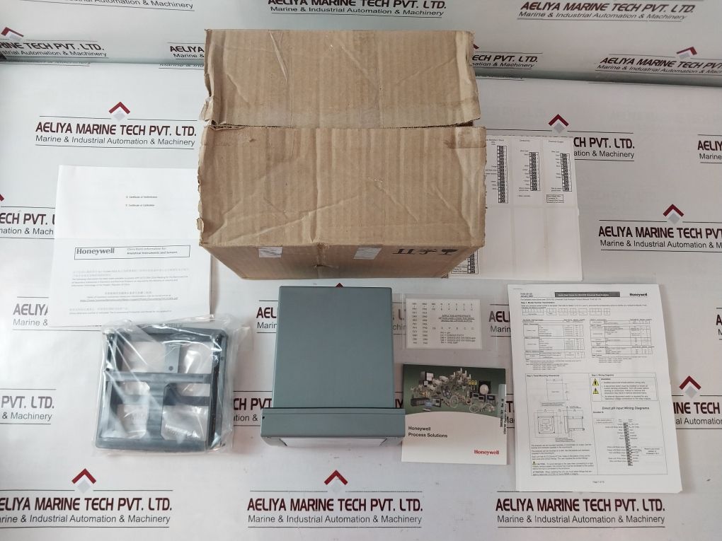 Honeywell Uda2182-db1-db2-nn-n-00C0-ee 5060 Hz