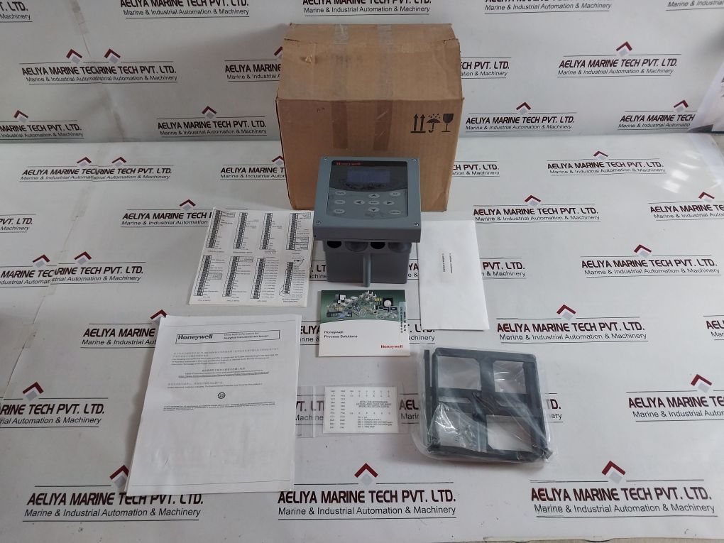 Honeywell Uda2182-ph1-ph2-nn-n-00C0-ee Rev. 09