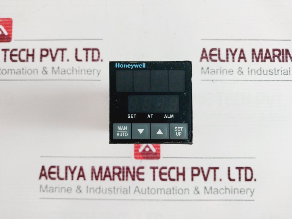 Honeywell Udc1000 Micro-pro Dc100 370031000 Temperature Controller