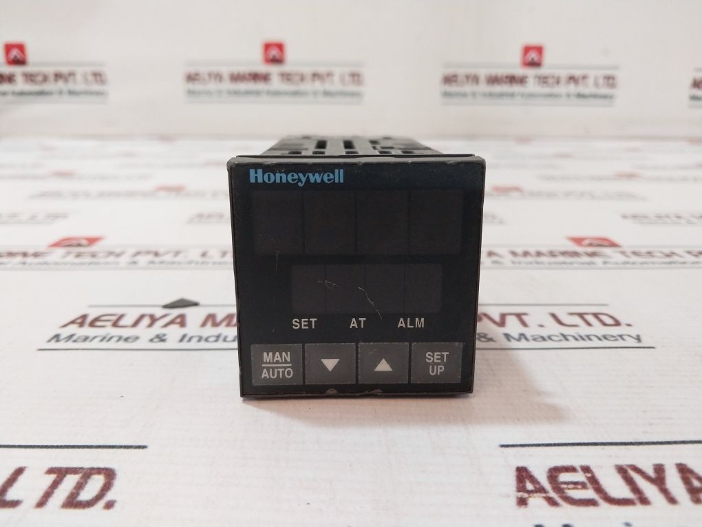 Honeywell Udc1000 Micro-pro Temperature Controller Dc100 370031000