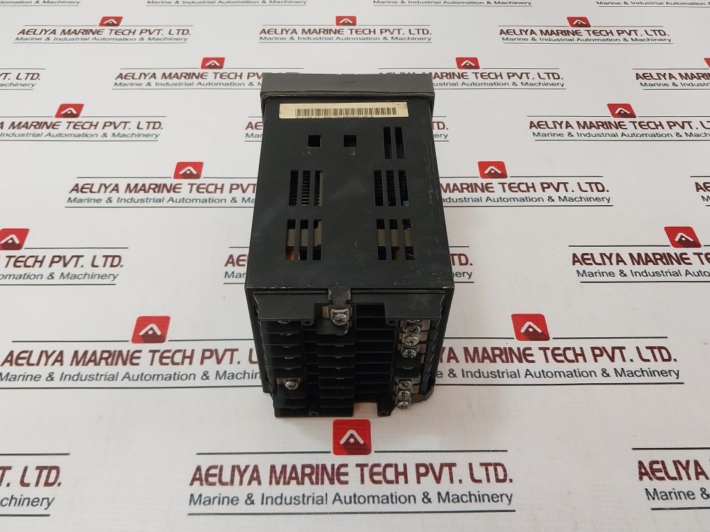 Honeywell Udc3300 Temperature Controller 90-250Vac 50/60Hz 18Va