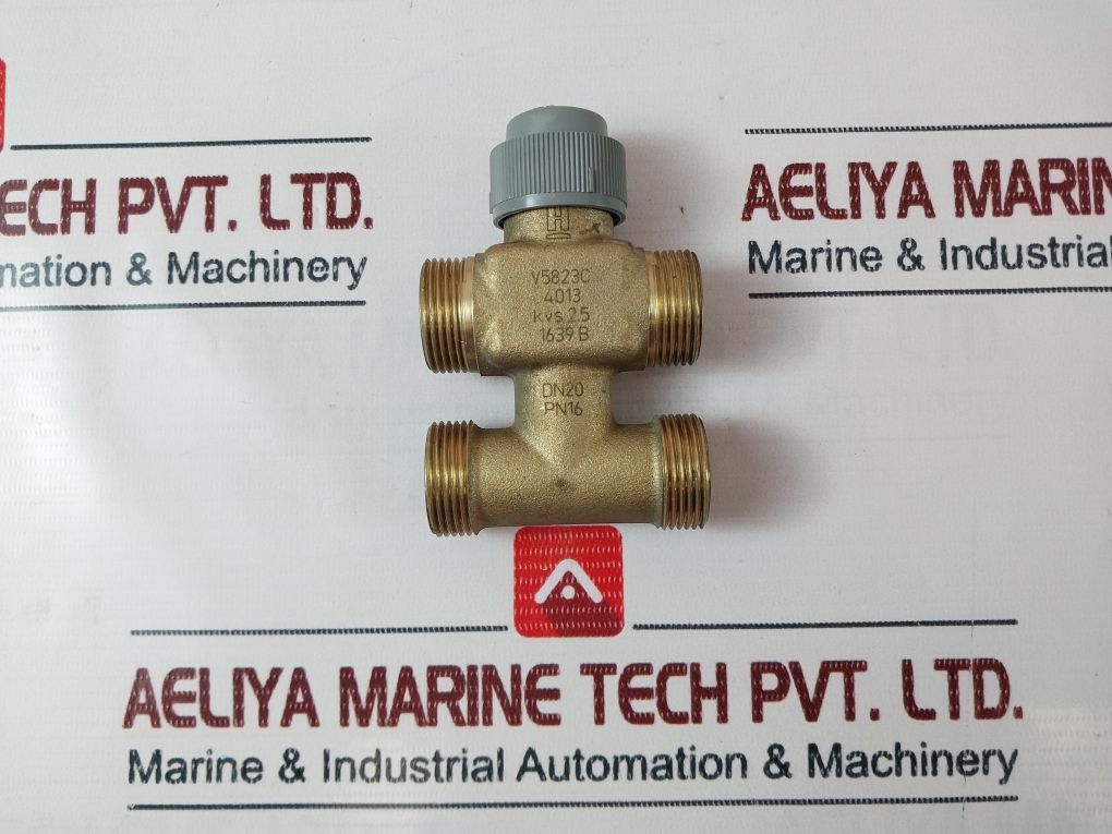 Honeywell V5823C