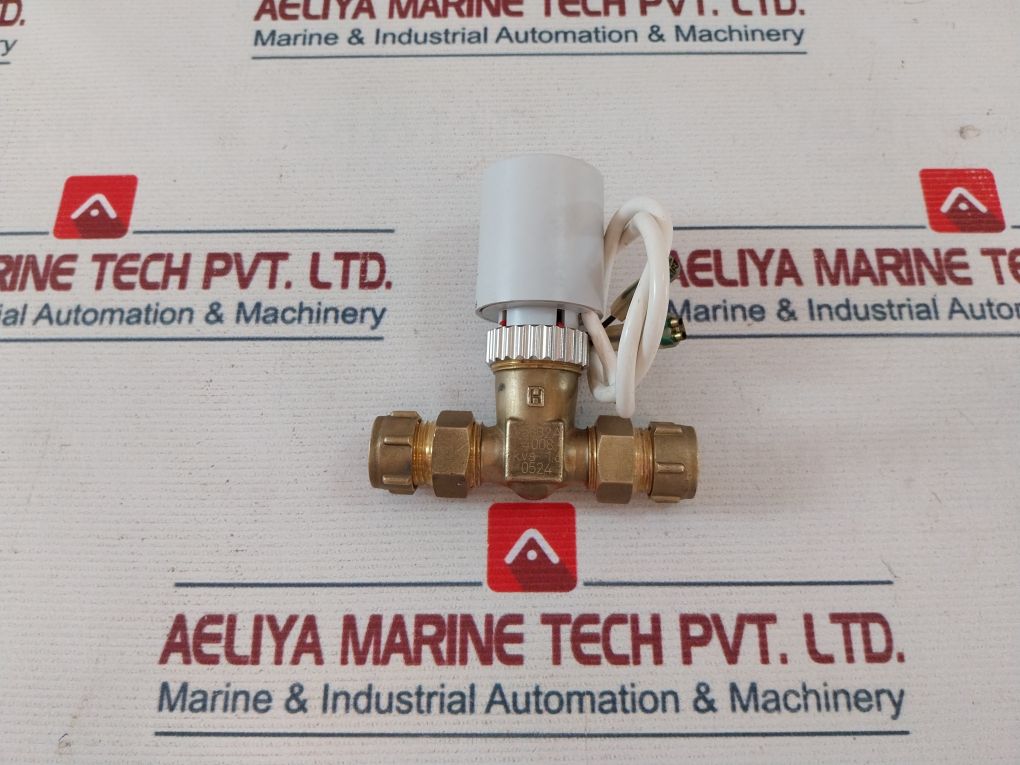 Honeywell V5832A-4008 2 Port On/Off Valve Kit