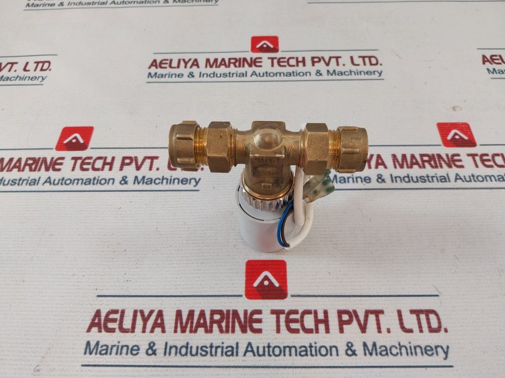 Honeywell V5832A-4008 2 Port On/Off Valve Kit