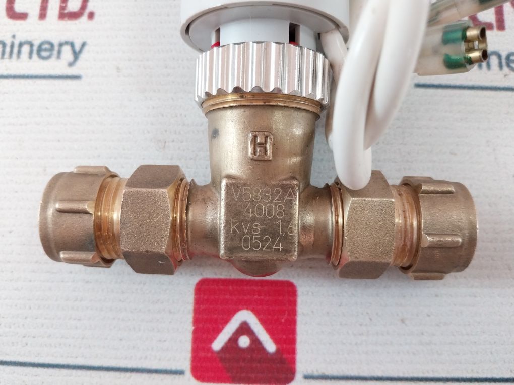 Honeywell V5832A-4008 2 Port On/Off Valve Kit