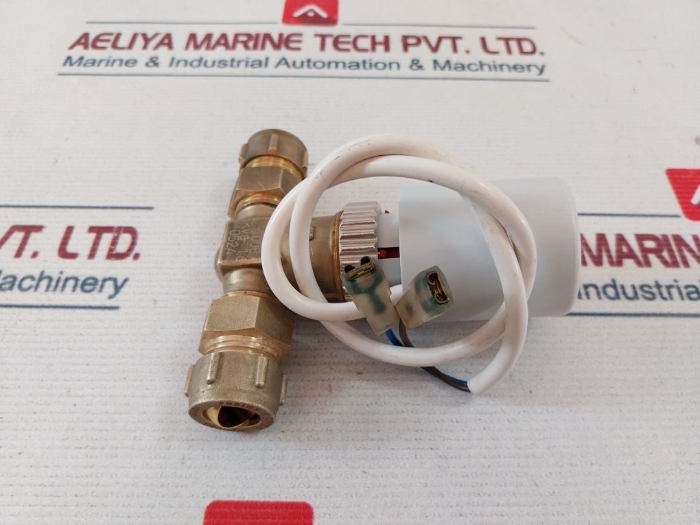 Honeywell V5832A-4008 2 Port On/Off Valve Kit