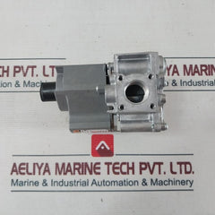 Honeywell Vr8304M3558 Standing Pilot Gas Valve 24V 60Hz