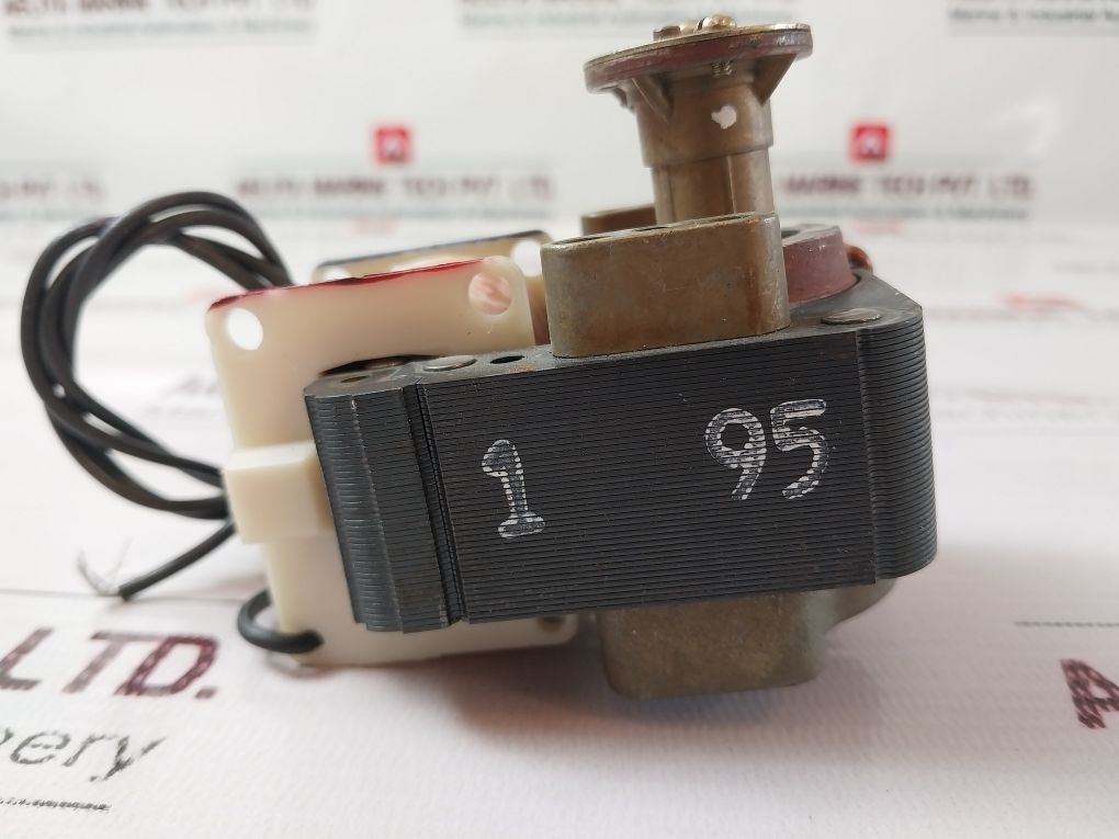 Howard 2904709-3209434