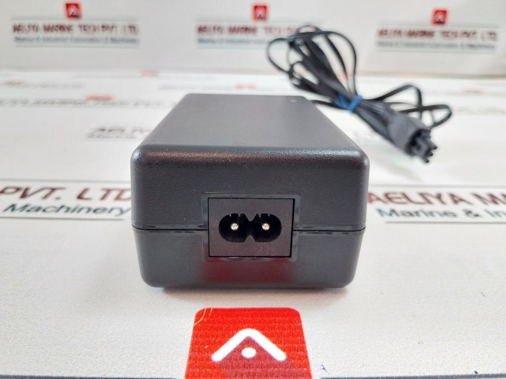 Hp 0957-2304 Ac Power Adapter 50/60Hz 0.9A