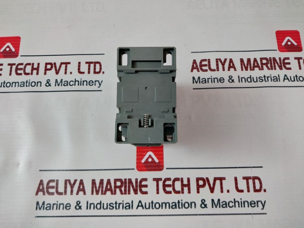 Hpl Ic-9B Magnetic 3 Pole Contactor