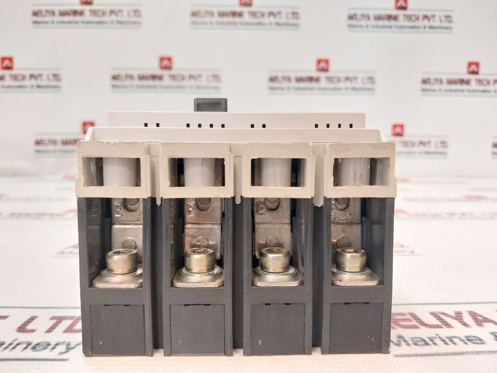 Hpl Tabbasix1 160D Circuit Breaker