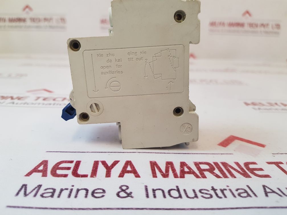 Huari Dz47-63 C63 Circuit Breaker