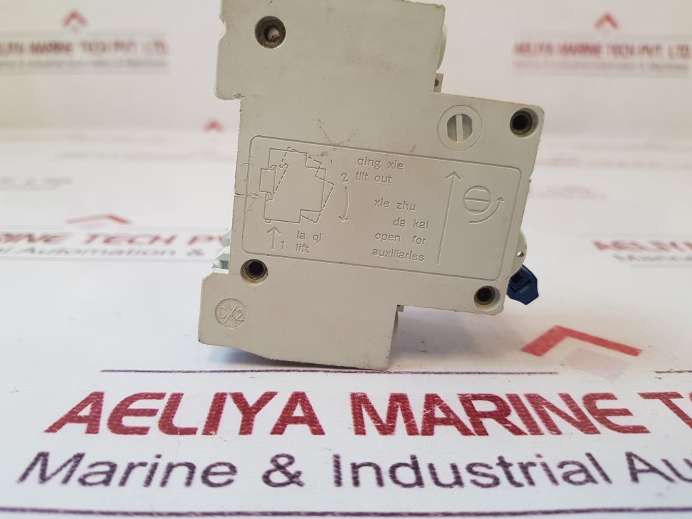 Huari Dz47-63 C63 Circuit Breaker