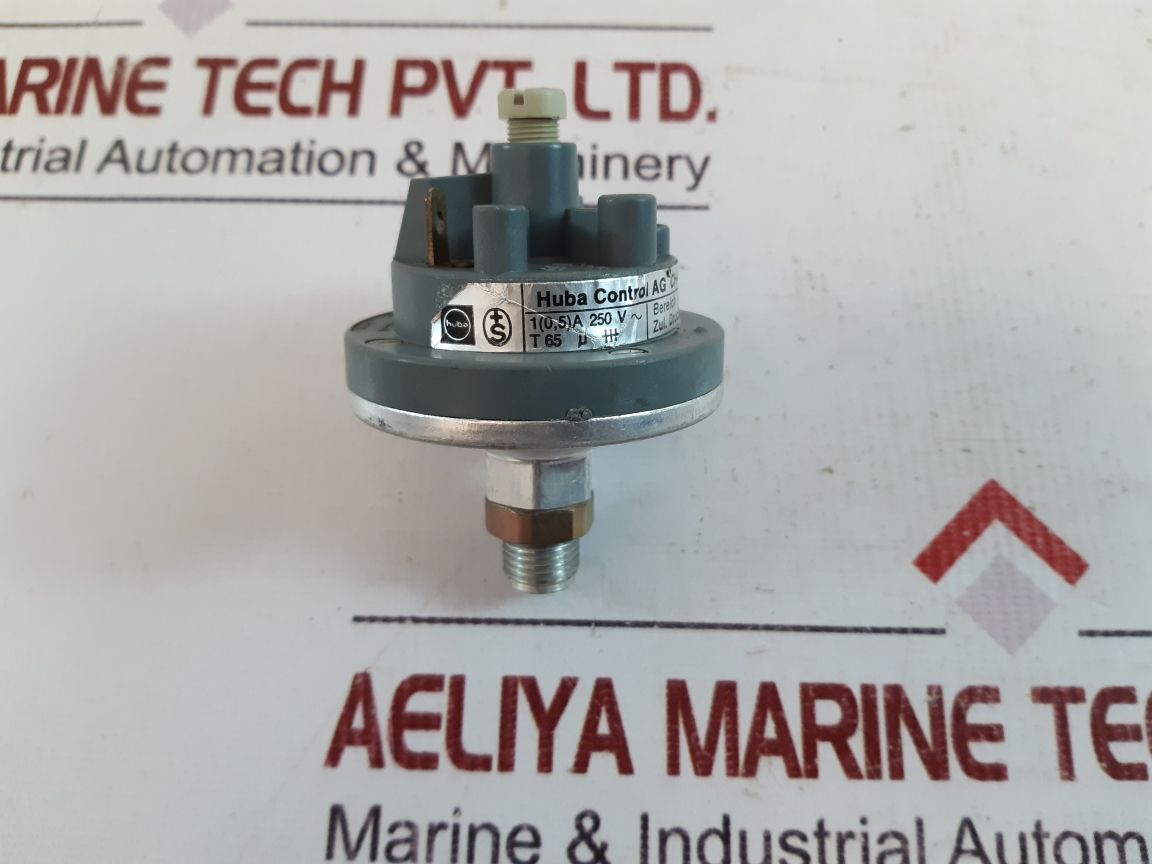 Huba 625.95 44 Pressure Switch 5000 Mbar