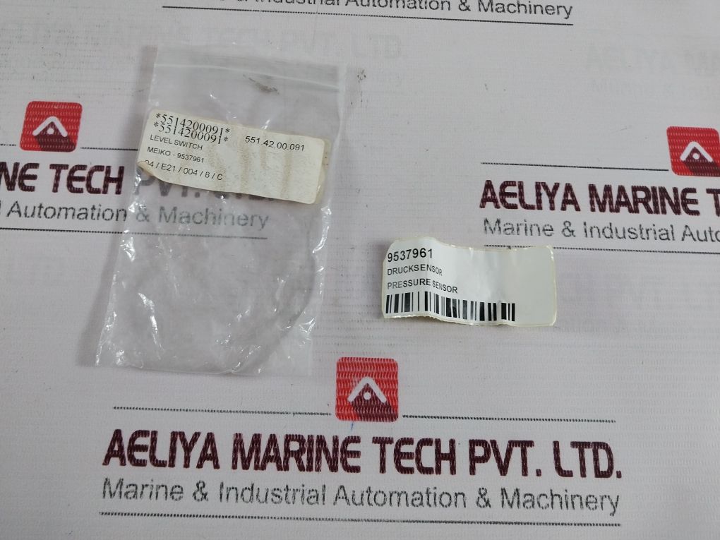 Huba Control 400.93100 Pressure Sensor