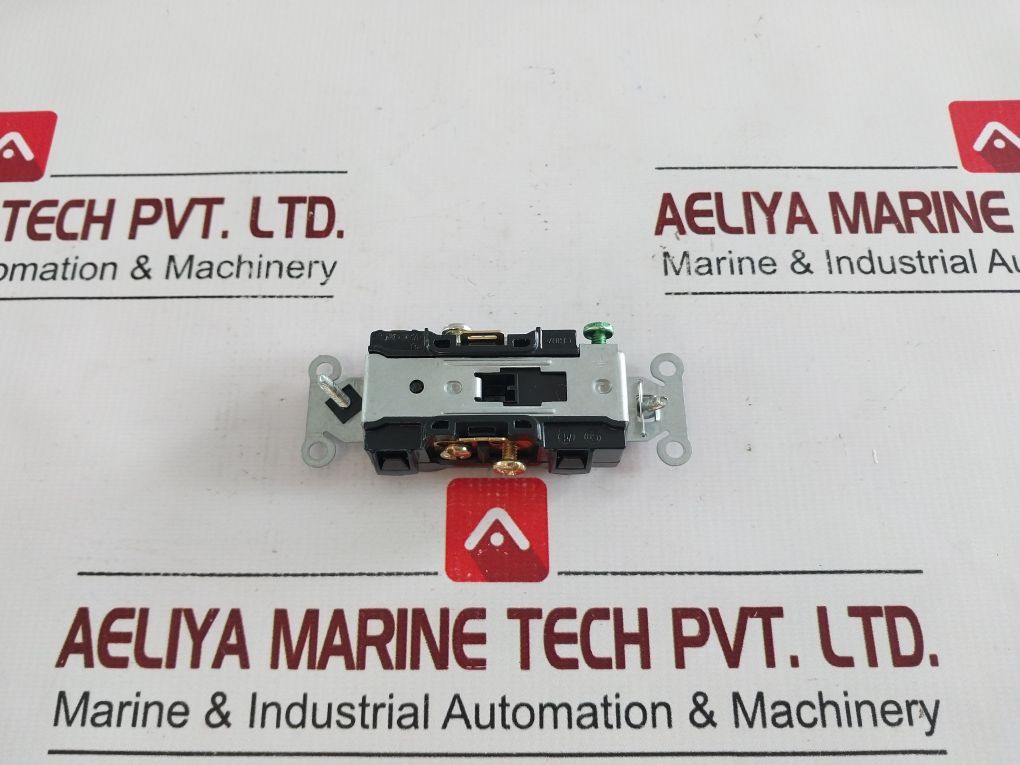 Lot Of 10X Hubbell Cr20 Brown Duplex Receptacle