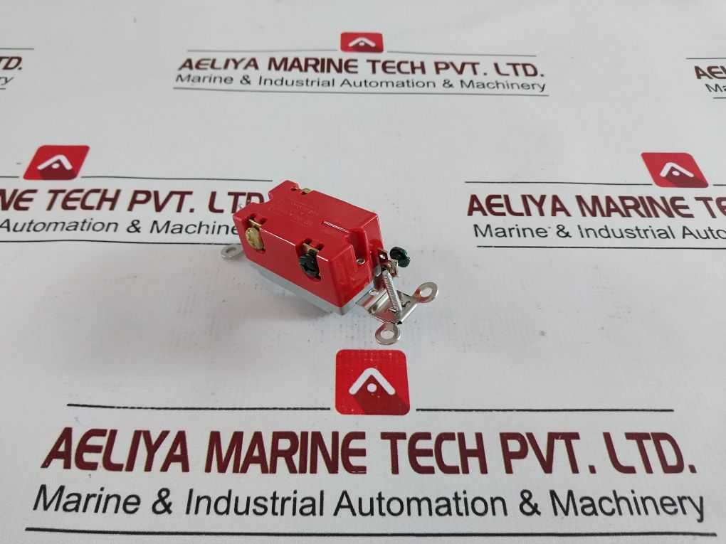 Hubbell Hbl1223 Toggle Wall Switch