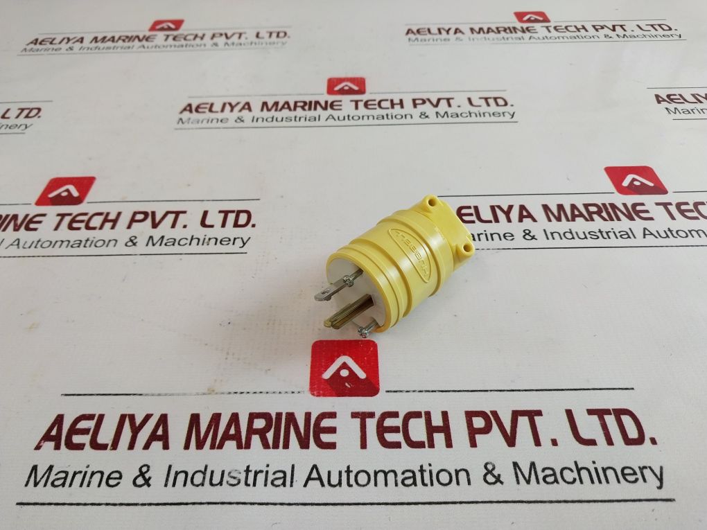 Lot Of 7X Hubbell Hbl1447 Straight Blade Elastogrip Plug