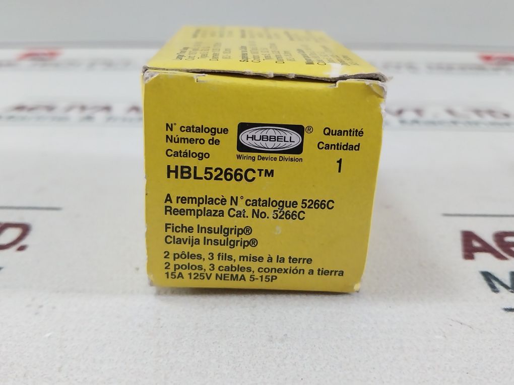 Hubbell Hbl5266C Power Entry Connector/Plug 15A. 125V