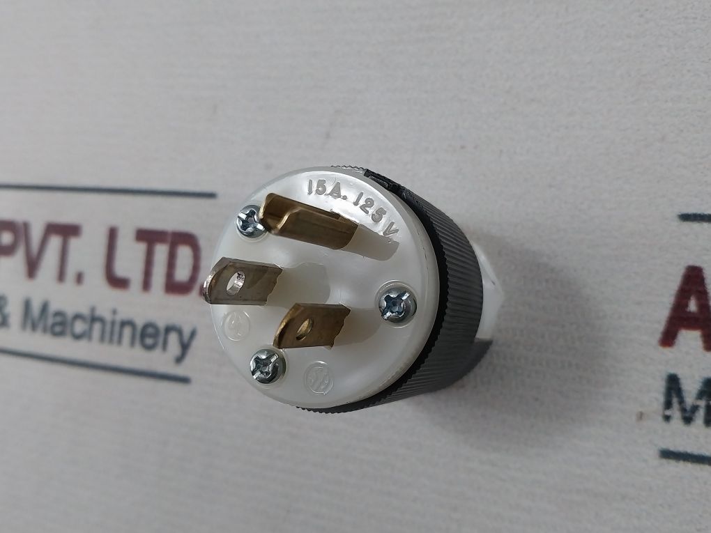 Hubbell Hbl5266C Power Entry Connector/Plug 15A. 125V