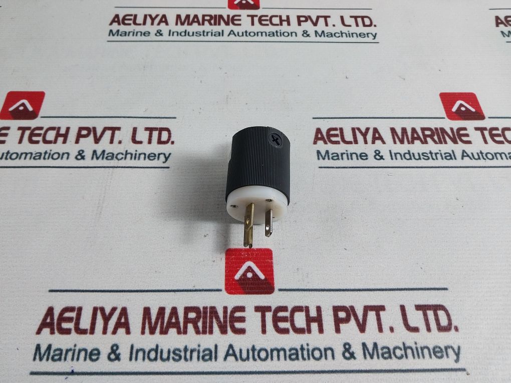 Lot Of 2X Hubbell Hbl5266C Straight Blade Plug 15A 125V