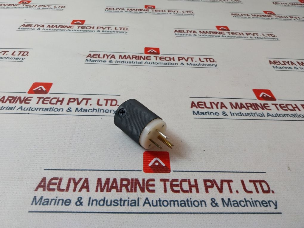 Hubbell Hbl5266C Power Entry Connector