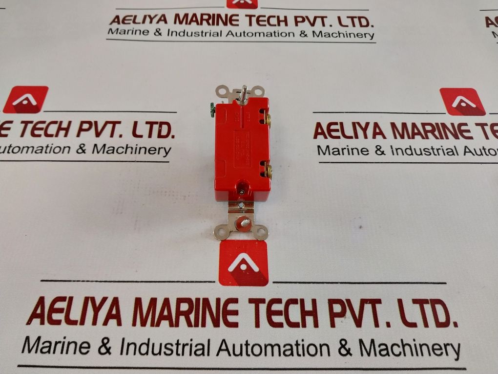 Hubbell W-s-896 Toggle Switch