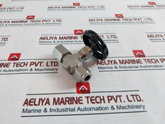Hyco Nvbg-10M03G Bite Lock To Gauge Valve