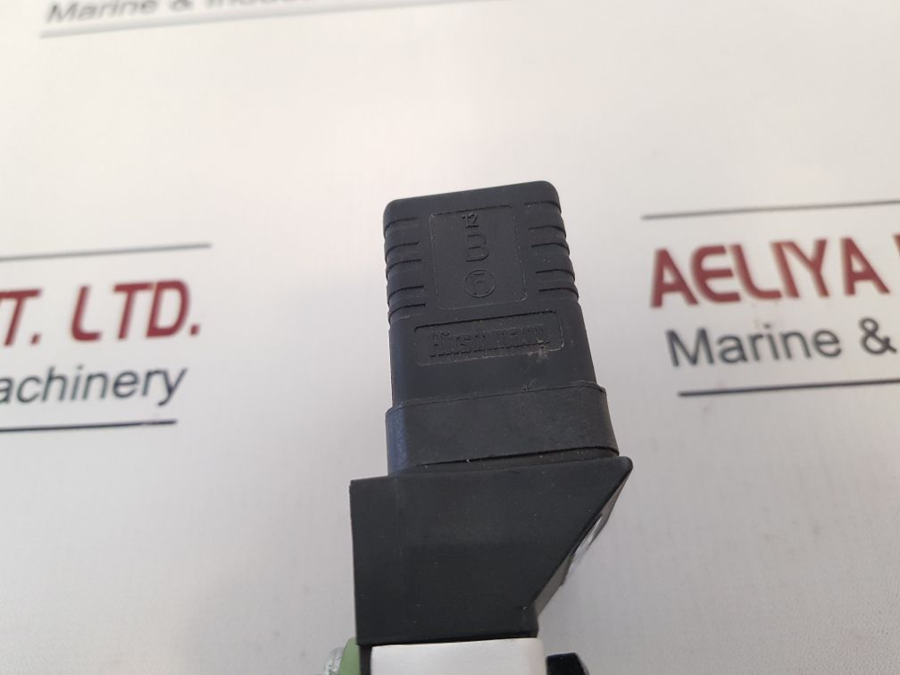 Hydac 3154469 Oil Level Switch Fsk-254-2.4/W/-/12/Z4-so29