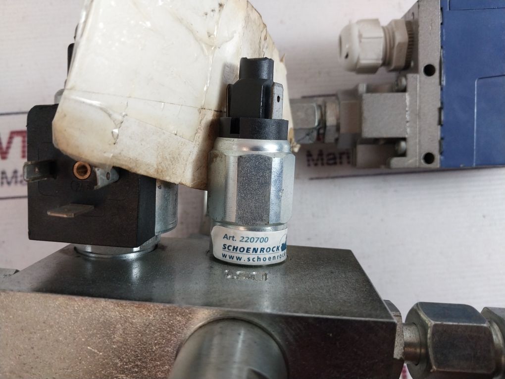 Hydac 3154855 Valve Gauge With Pressure Switch Ip67