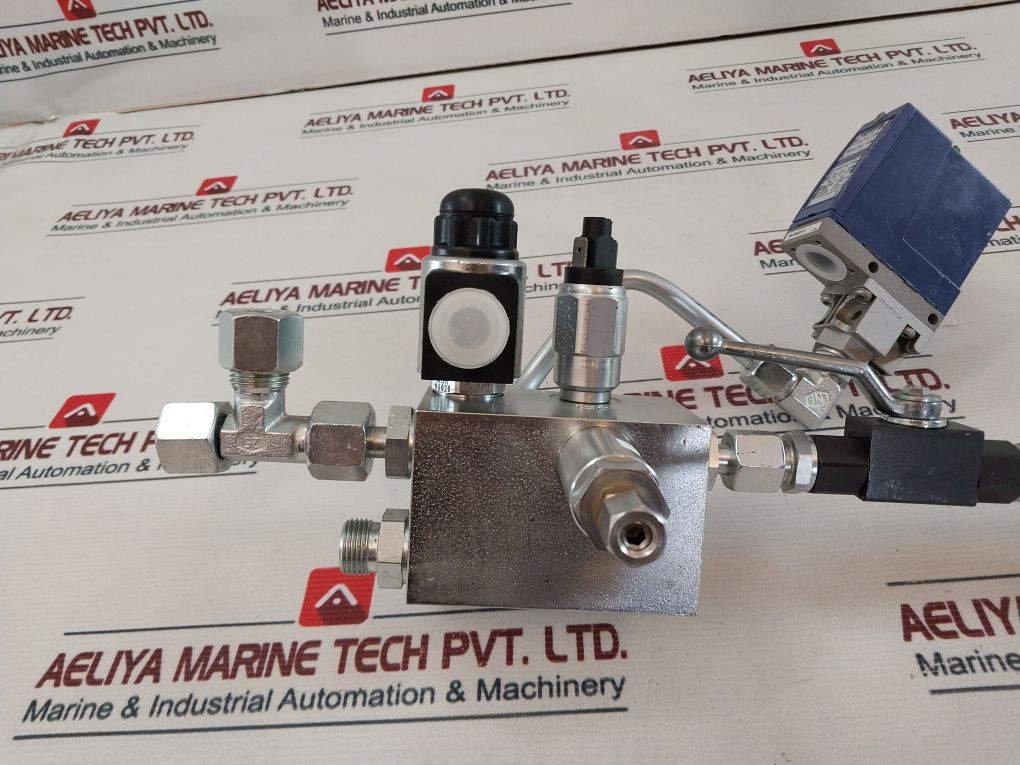 Hydac 3154855 Valve With Gauge