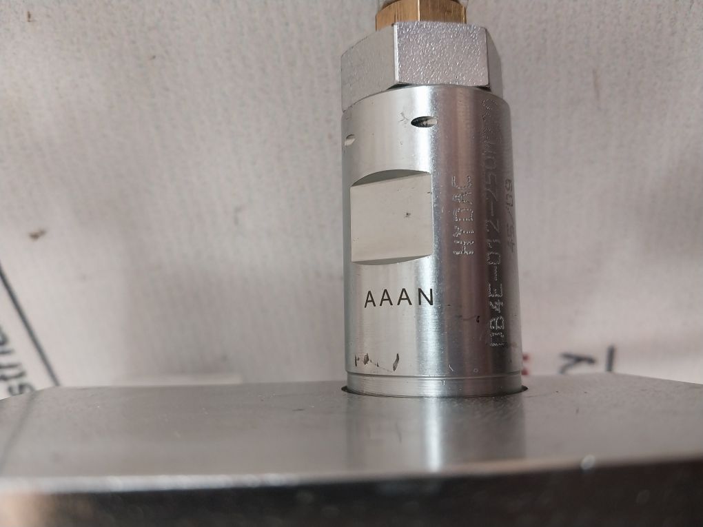 Hydac 3154855 Valve With Gauge