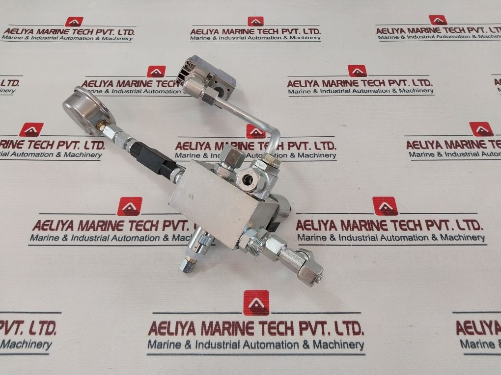 Hydac 3154855 Valve With Gauge