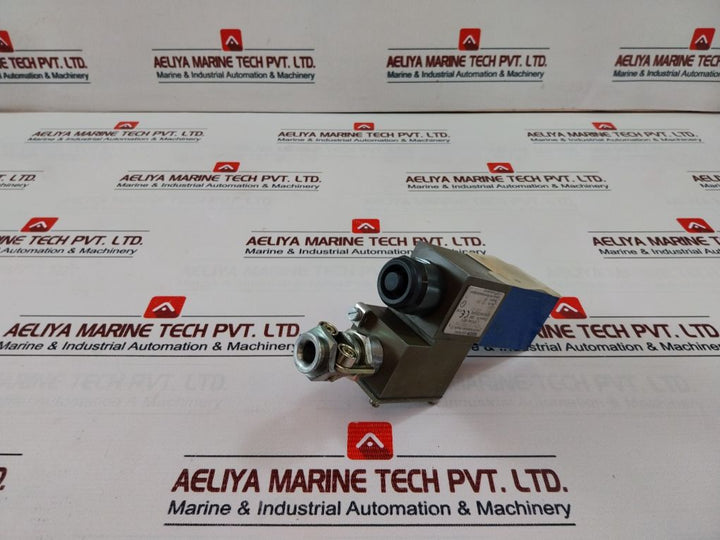 Hydac Electronic/Bosch Rexroth R900774164 Directional Valve R901026185 Ip66/68