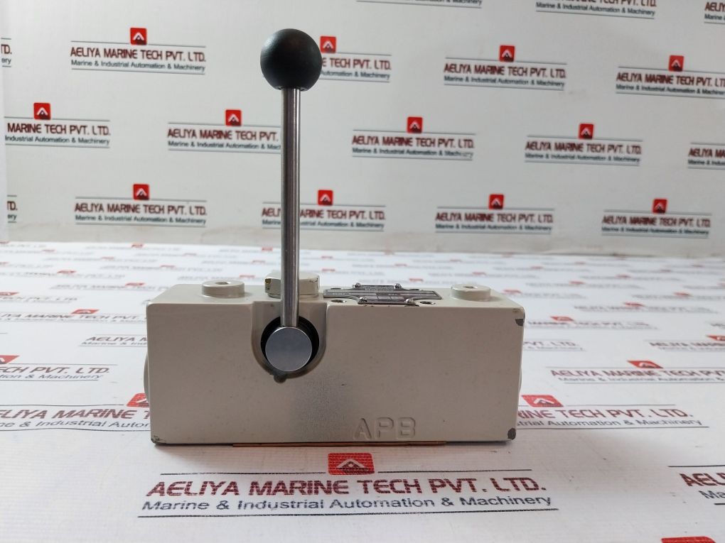 Hydranor 1Stb44110J7D Directional Control Valve 002701.05800 350 Bar