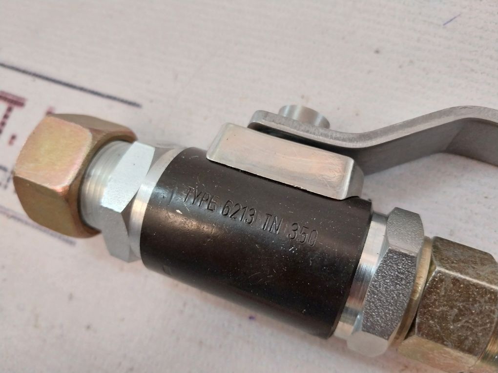 Hydro-ball 6213 Hydraulic Ball Valve