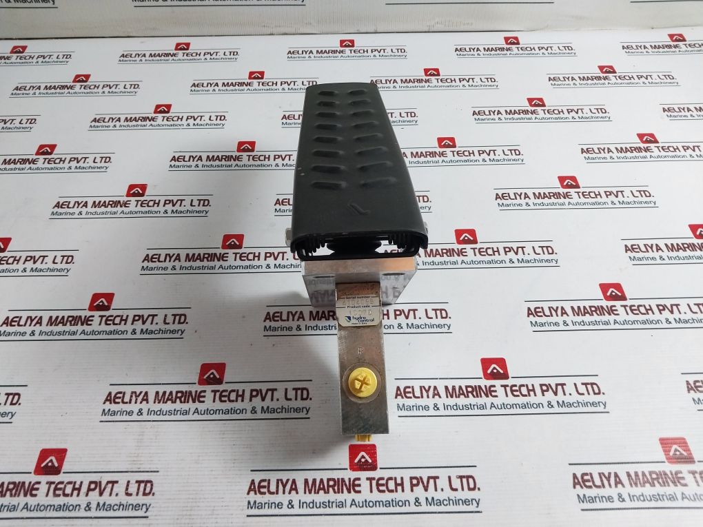 Hydro Control 10070 Foot Pedal Control For Crane 7032A355