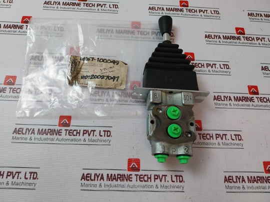 Hydrocontrol 8630 Hydraulic Joystick
