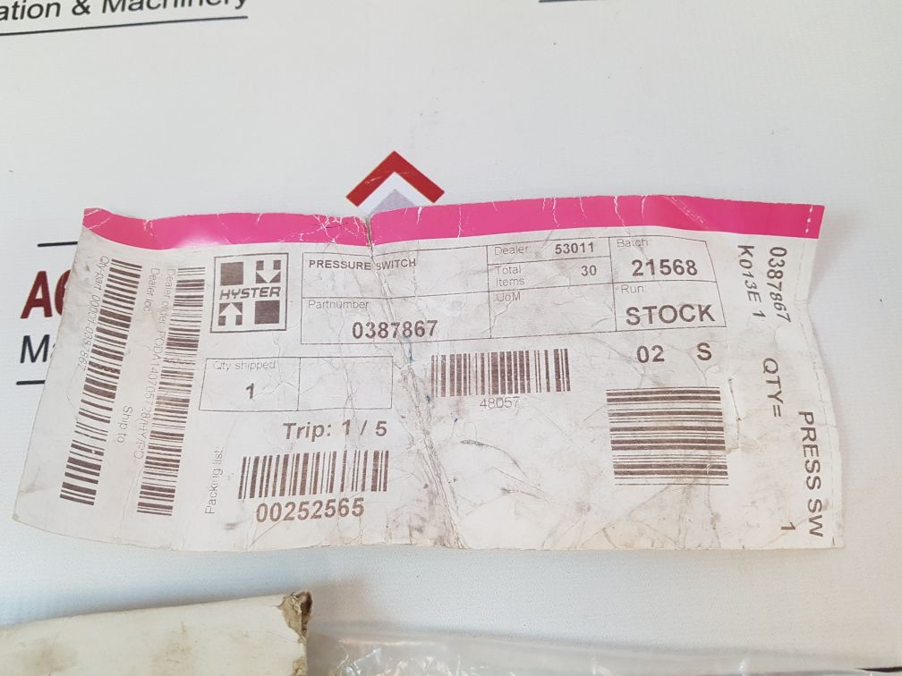 Hyster 387867 Oil Pressure Switch