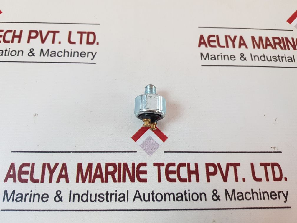 Hyster 387867 Oil Pressure Switch