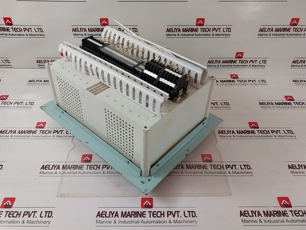 Hyun Jin Battery Charger & Discharger 50/60 Hz