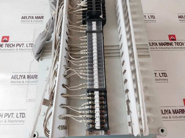 Hyun Jin Battery Charger & Discharger 50/60 Hz