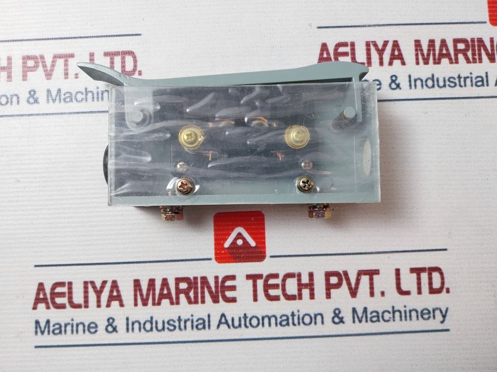 Hyundai Dc230V F/Elevator Gate Switch