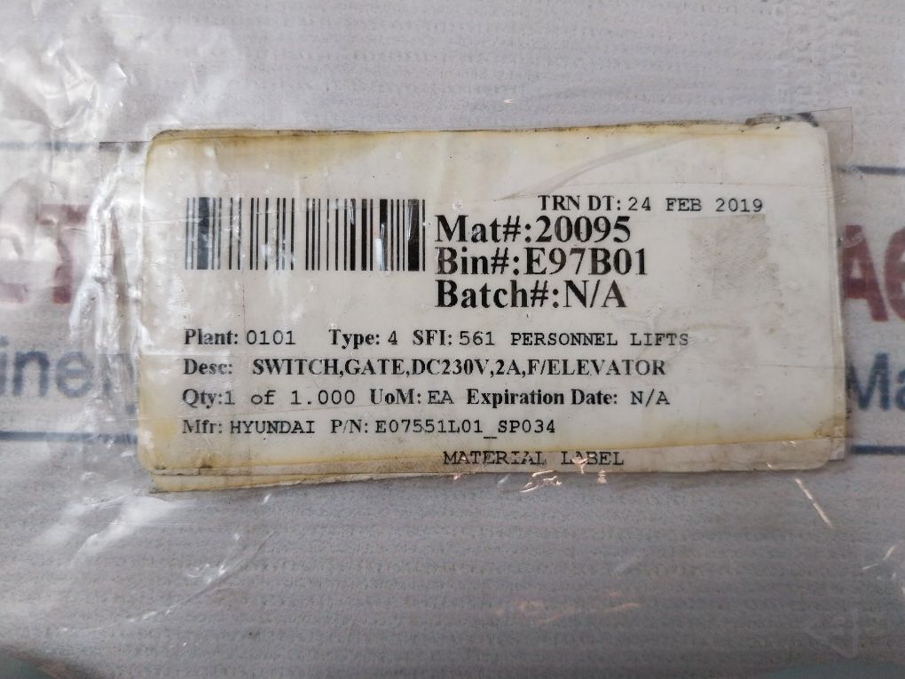 Hyundai Dc230V F/Elevator Gate Switch