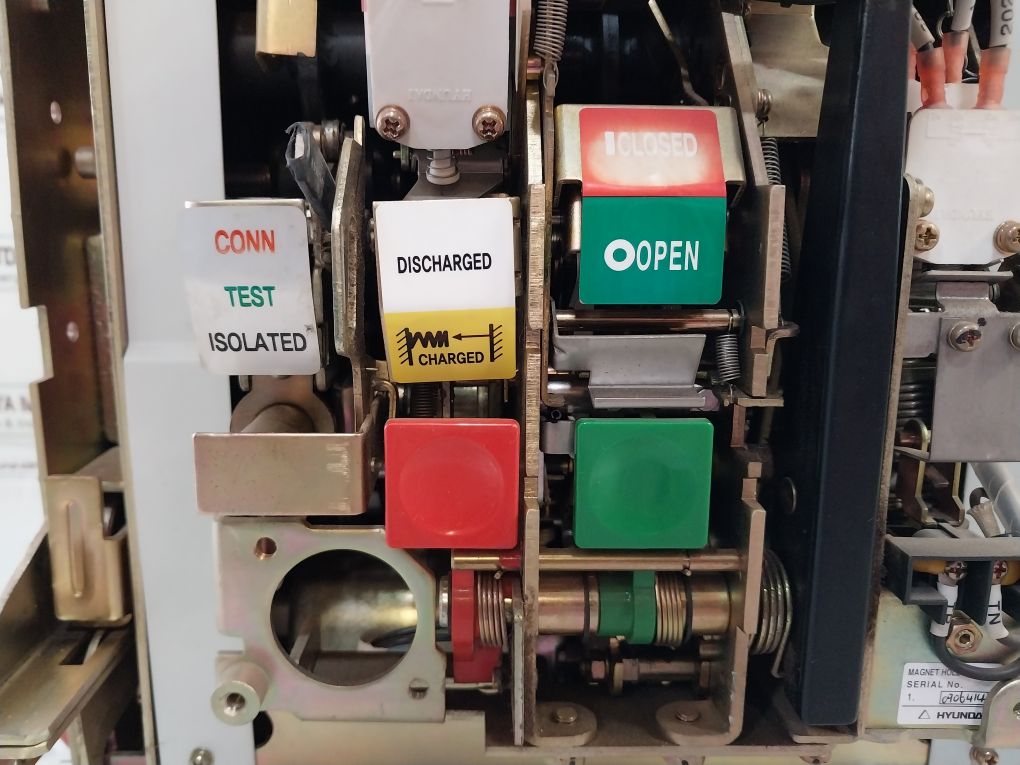 Hyundai Hat06 Air Circuit Breaker 690V Ac