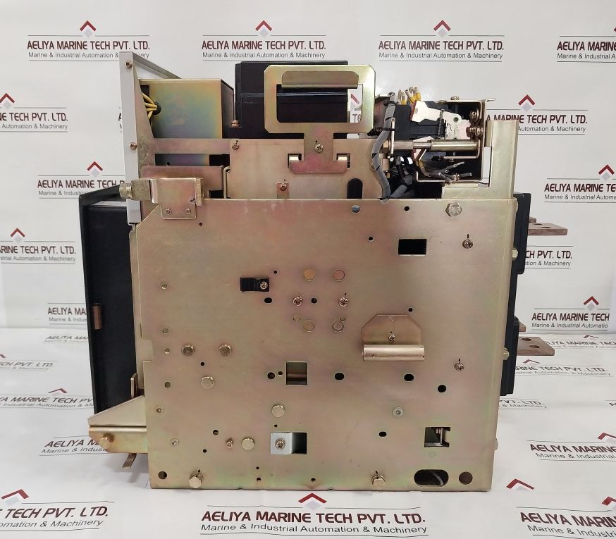 Hyundai Hat06 Air Circuit Breaker 690V Ac