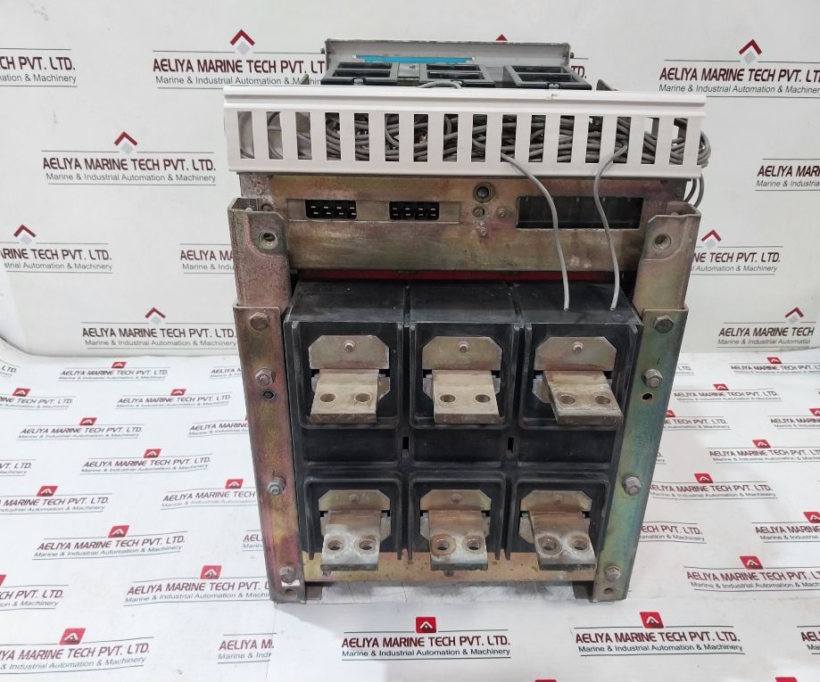 Hyundai Hat06 Air Circuit Breaker 630A 50/60 Hz 690V