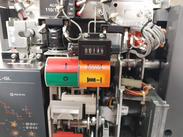 Hyundai Hian 06 Air Circuit Breaker 50/60Hz