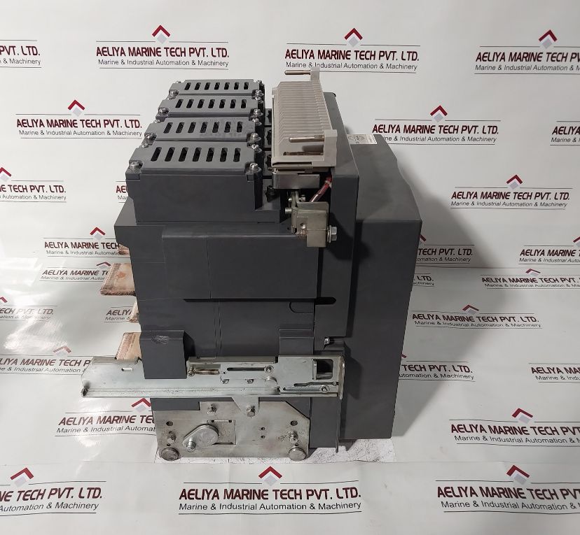 Hyundai Hian 06 Air Circuit Breaker 50/60Hz