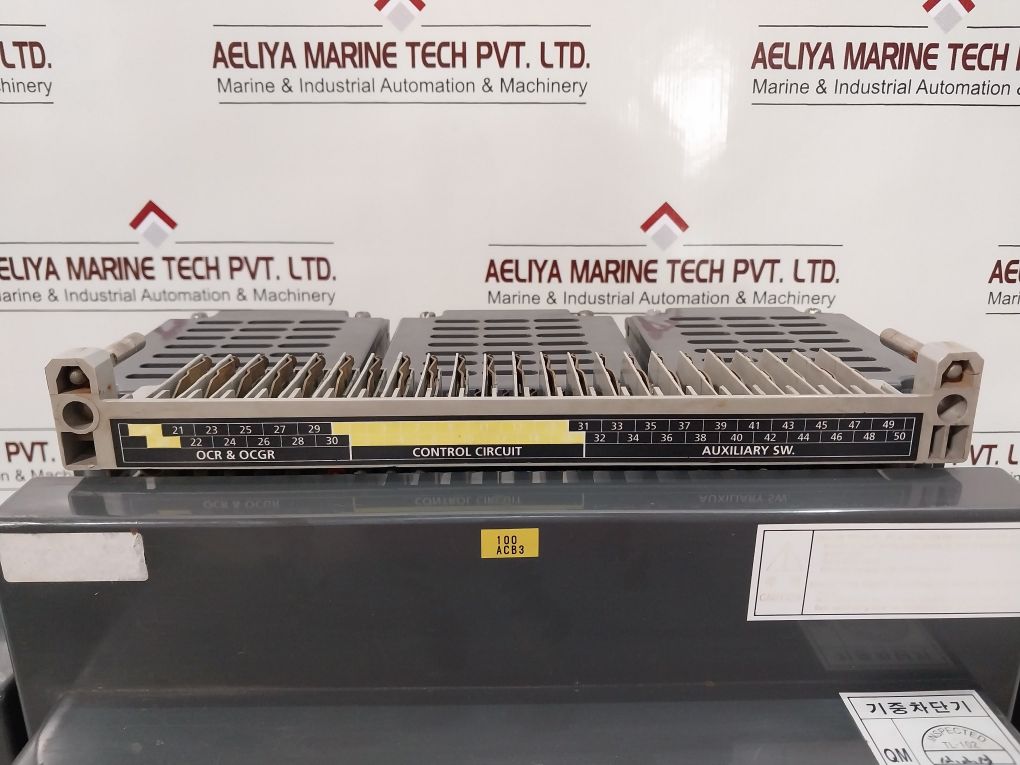 Hyundai Hian20 Air Circuit Breaker 3 Poles